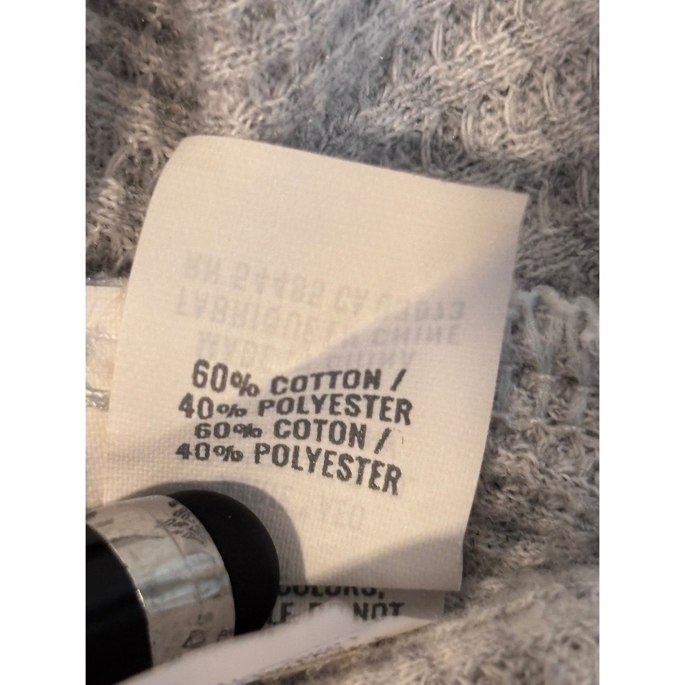 Aerie Waffle Knit Henley Top Large Gray Long Sleeve Snap Front Thermal
Casual - Picture 7 of 7